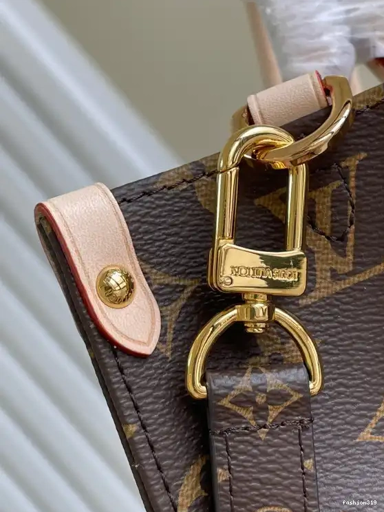 LOUIS PLAT SAC PETIT VUITTON 0403